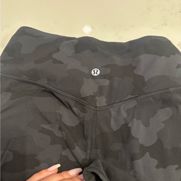 Lululemon Align Jogger Size 6 crop - Picture 4 of 5